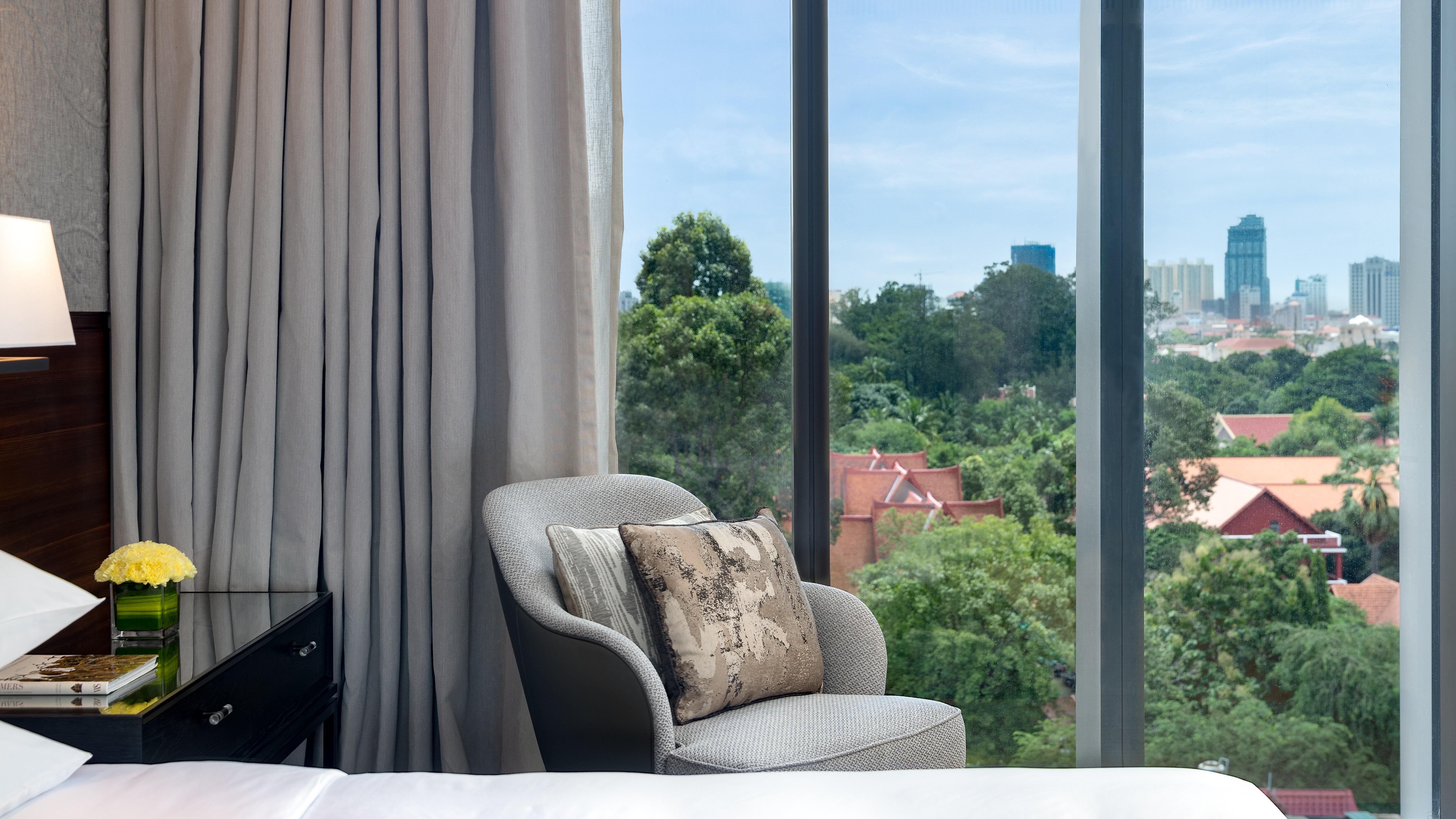 Hotel Hyatt Regency Phnom Penh Exterior foto